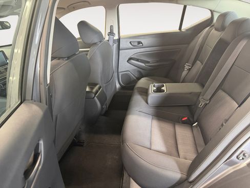 Used 2023 Nissan Altima 2.5 SV FWD image 23
