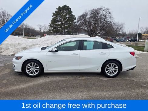 Used 2016 Chevrolet Malibu LT image 3