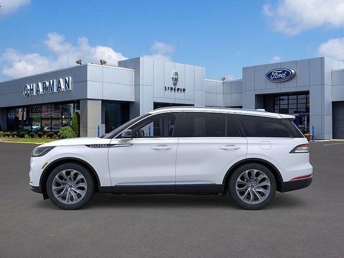 New 2026 Lincoln Aviator Reserve w/ Illumination Package AWD/4WD image 3