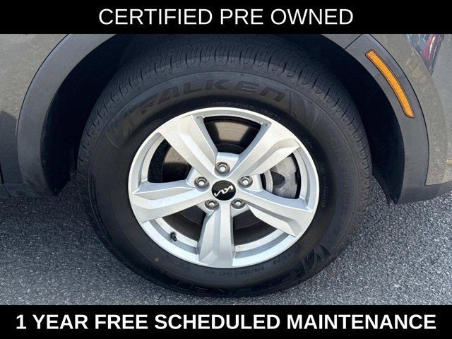 Used 2023 Kia Sorento LX AWD/4WD image 7