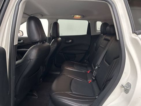 Used 2018 Jeep Compass Limited w/ Navigation Group AWD/4WD image 47