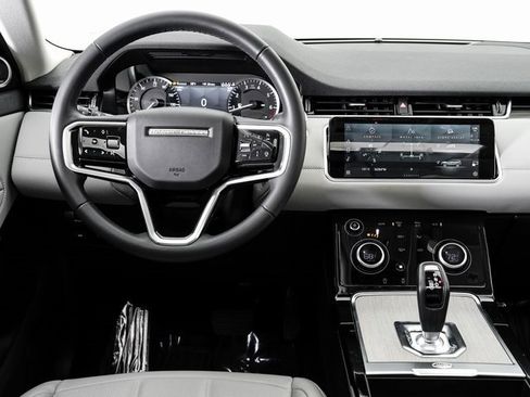 Used 2023 Land Rover Range Rover Evoque SE image 14