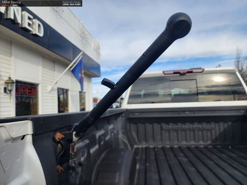 Used 2020 GMC Sierra 2500 Denali w/ Denali Ultimate Package image 13