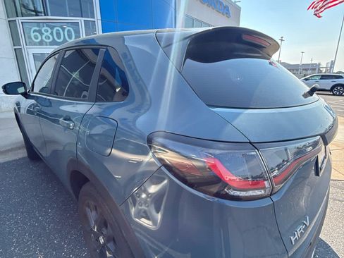 Used 2024 Honda HR-V Sport image 5