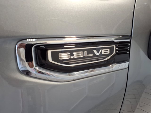 Used 2023 GMC Sierra 1500 SLE w/ Preferred Package RWD image 6