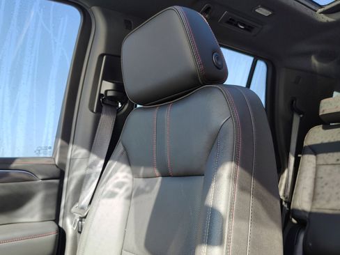 Used 2023 Chevrolet Tahoe RST image 23