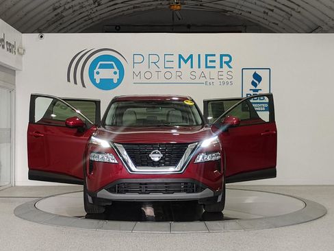 Used 2023 Nissan Rogue SV FWD image 86