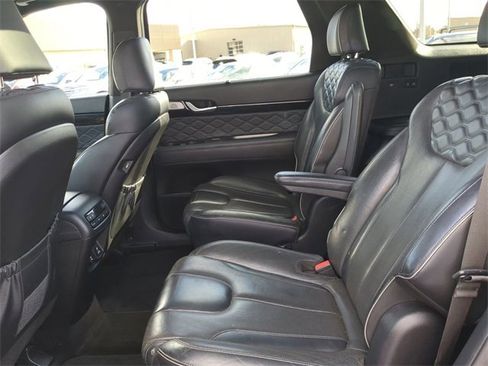 Used 2020 Hyundai Palisade Limited image 13