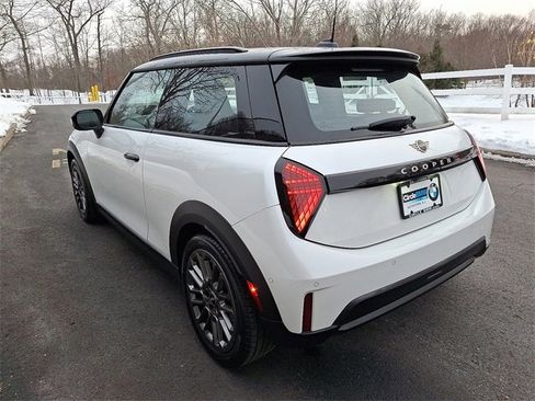 Used 2025 MINI Cooper S image 4