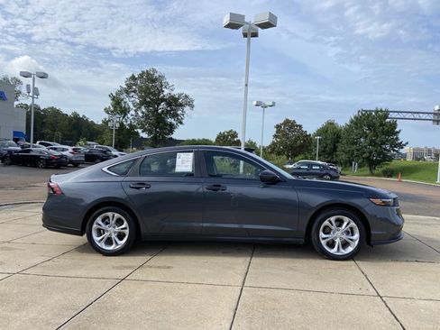 Used 2024 Honda Accord LX image 13