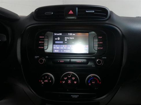 Used 2017 Kia Soul w/ Convenience Package image 34