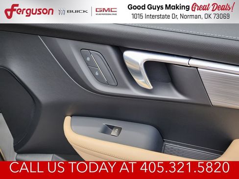 New 2026 Buick Enclave Preferred w/ Power Package FWD image 39