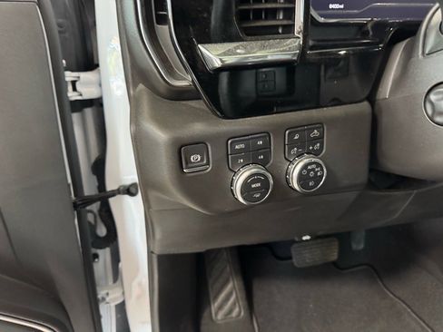 Used 2024 GMC Sierra 1500 SLT w/ SLT Premium Package image 20