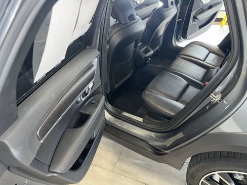 Used 2020 Volvo V90 T6 Cross Country AWD/4WD image 25
