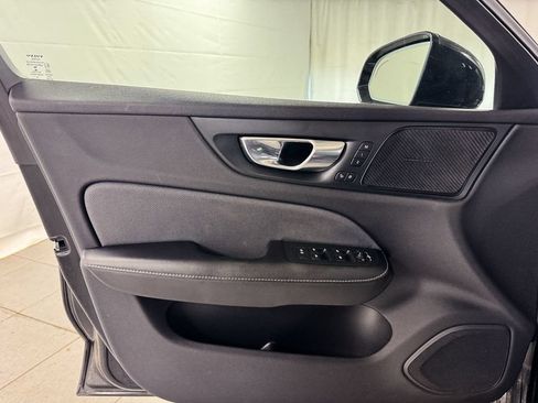 Used 2019 Volvo S60 T6 R-Design AWD/4WD image 15