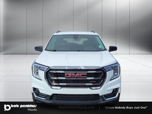 Used 2023 GMC Terrain AT4 AWD/4WD image 22