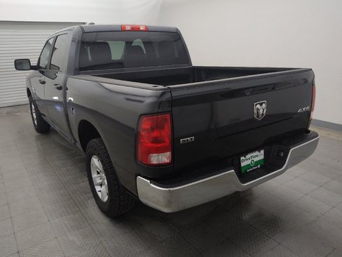 Used 2021 RAM 1500 Classic SLT AWD/4WD image 5