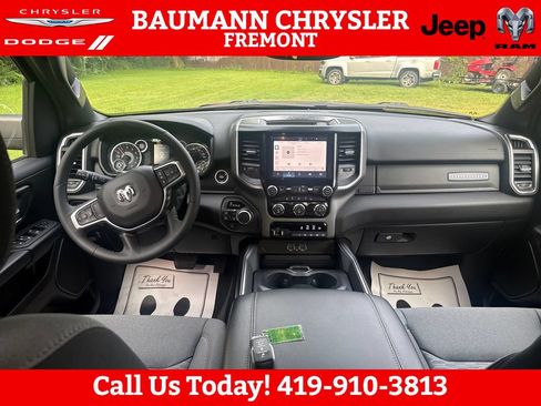 Used 2025 RAM 1500 Big Horn AWD/4WD image 12