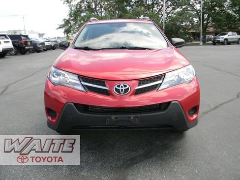Used 2014 Toyota RAV4 LE AWD/4WD image 6