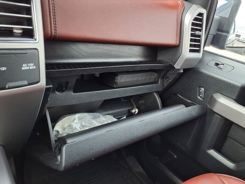 Used 2020 Ford F150 Platinum w/ Technology Package AWD/4WD image 35
