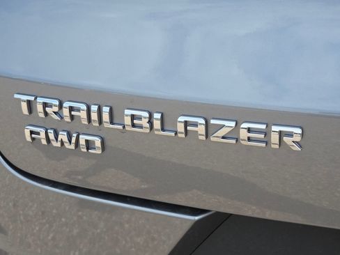 New 2026 Chevrolet TrailBlazer LS AWD/4WD image 4