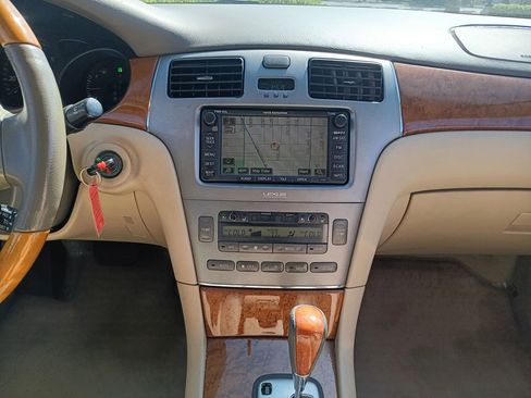 Used 2006 Lexus ES 330 image 18