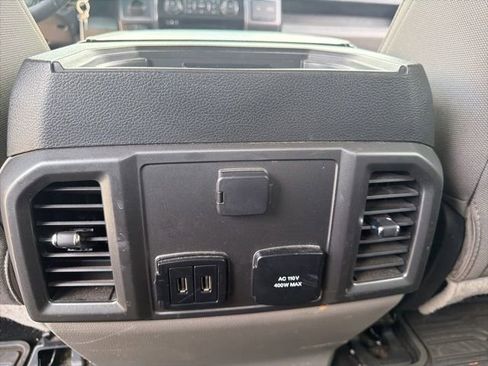 Used 2017 Ford F150 XLT w/ Equipment Group 302A Luxury image 13