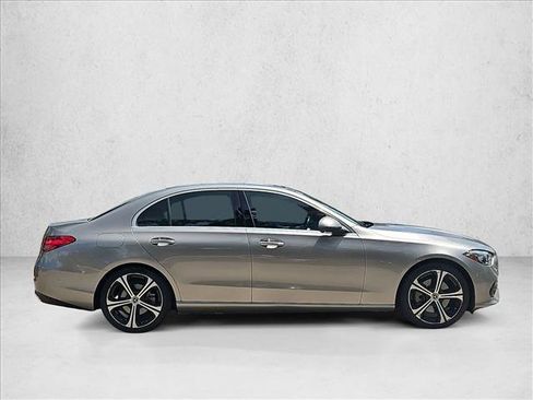 Used 2023 Mercedes-Benz C 300 Sedan image 4