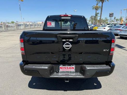 Certified 2023 Nissan Frontier SV w/ SV Convenience Package image 5