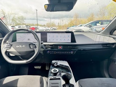 Used 2024 Kia EV6 GT-Line image 21