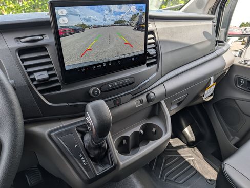 New 2026 Ford Transit 250 Low Roof RWD image 28