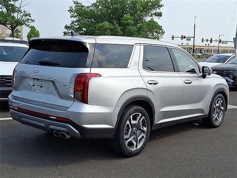 Certified 2024 Hyundai Palisade Limited AWD/4WD image 7