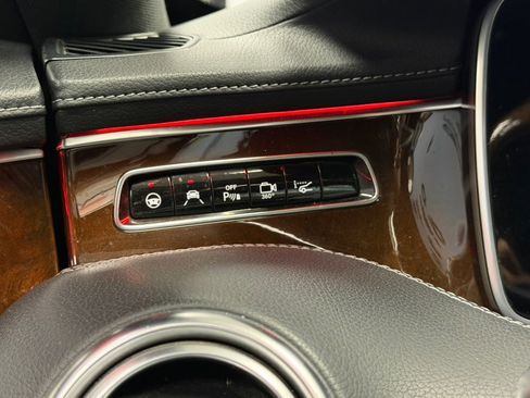 Used 2016 Mercedes-Benz S 550 4MATIC Coupe image 37