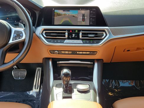 Used 2023 BMW 430i Coupe w/ M Sport Package RWD image 13
