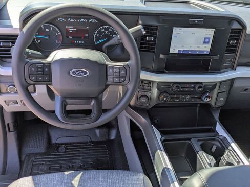 New 2025 Ford F450 XLT w/ XLT Value Package image 10