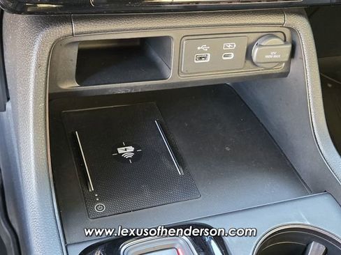 Used 2025 Honda Pilot TrailSport image 27