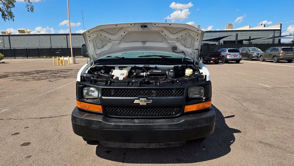 Used 2014 Chevrolet Express 1500 RWD image 29