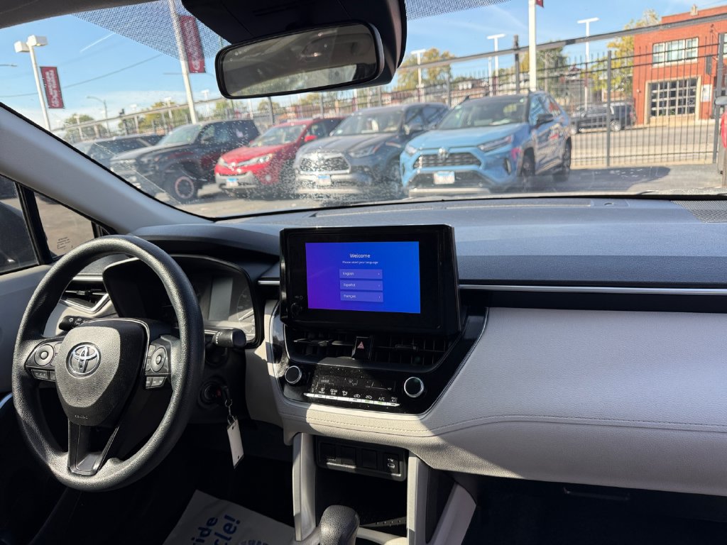 Used 2023 Toyota Corolla Cross L AWD/4WD image 17