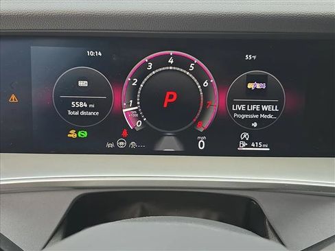 Used 2025 Volkswagen Tiguan SE image 10