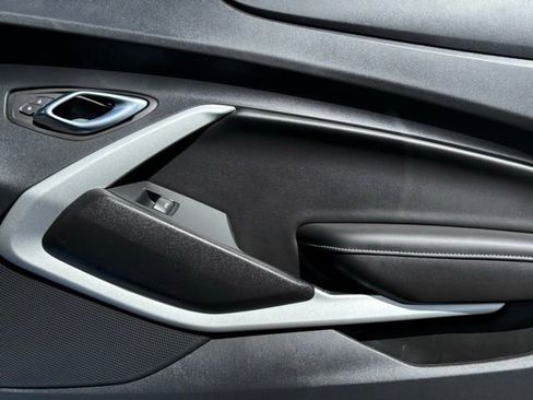 Used 2022 Chevrolet Camaro SS image 25