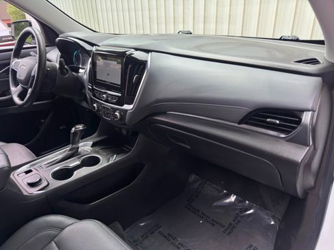 Used 2019 Chevrolet Traverse Premier AWD/4WD image 13