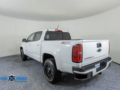 Used 2020 Chevrolet Colorado Z71 AWD/4WD image 5