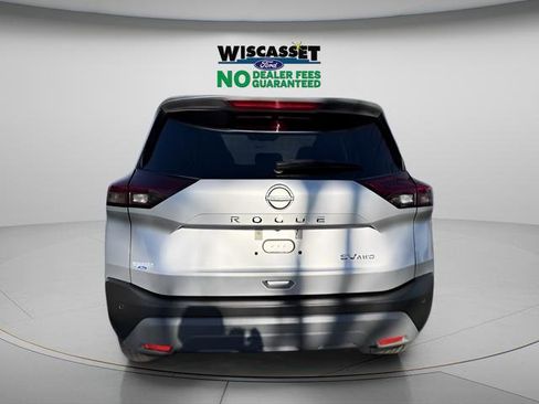 Used 2023 Nissan Rogue SV image 31