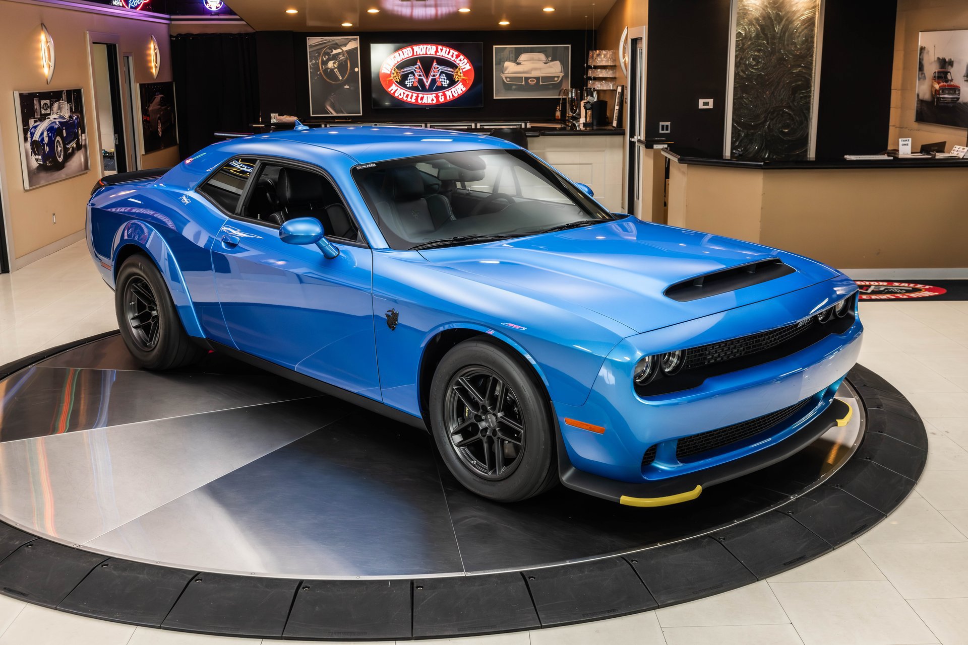 Used 2023 Dodge Challenger SRT Hellcat Redeye RWD image 11