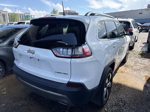 Used 2019 Jeep Cherokee Limited AWD/4WD image 6