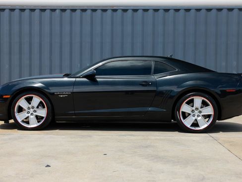 Used 2012 Chevrolet Camaro SS w/ 45th Anniversary Package RWD image 5