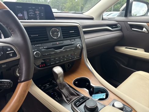 Used 2018 Lexus RX 350 FWD w/ Premium Package image 27