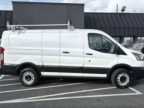 Used 2019 Ford Transit 250 130 Low Roof image 2