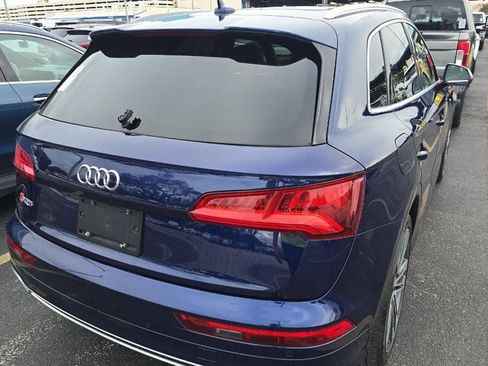 Used 2018 Audi SQ5 Prestige image 3