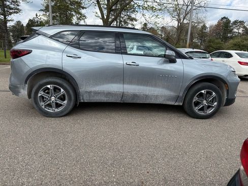 Used 2024 Chevrolet Blazer LT FWD image 6